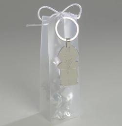 Kulcstart� Kisfi� Keresztel�re 9 db Mini Gy�m�lcscukorral   r�szletes ismertet�s�hez kattintson ide!